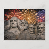 4th of July Mount Rushmore Humor with Fireworks ポストカード (正面)