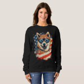 4th Of July US Flag Akita Dog 2 スウェットシャツ (正面フル)