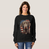 4th Of July US Flag Chesapeake Bay Retriever Dog 1 スウェットシャツ (正面フル)