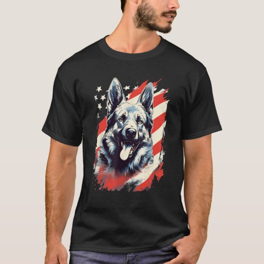 4th Of July US Flag Norwegian Elkhound Dog Tシャツ (正面)