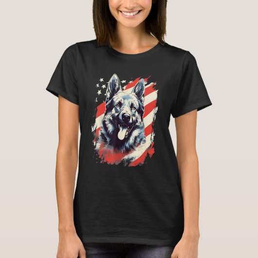 4th Of July US Flag Norwegian Elkhound Dog Tシャツ (正面)