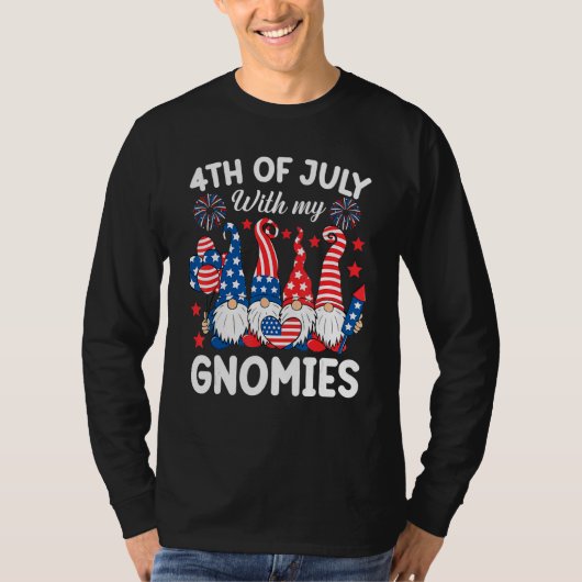 4th Of July With My Gnomies  Gnome Us Flag Patriot Tシャツ (正面)