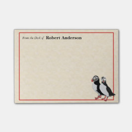 4x3ポスト・イットのパッドの机からのツノメドリ ポストイット