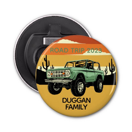 4x4ファミリーアドベンチャーパーソナライズされたカスタム文字 栓抜き (正面)