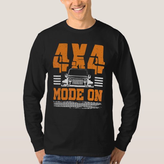 4x4モードオンオフロードアドベンチャー4x4 Suv Tシャツ (正面)