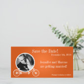 4x8婚約告知オレンジダブルバイク セーブザデート (スタンド正面)