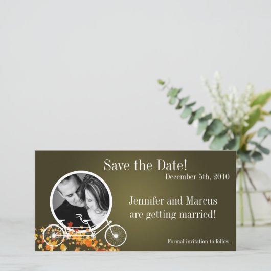 4x8婚約告知ブラウン秋ダブルバイク セーブザデート (スタンド正面)