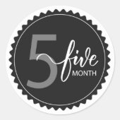 5か月マイルストーンクラシックラウンドステッカー ラウンドシール (正面)