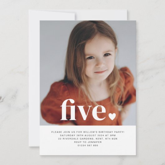 5つのハートフォトファースト誕生日招待状 招待状 (正面)