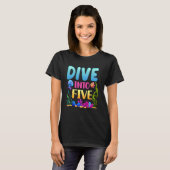 5つの誕生日海テーマパーティー5年に飛び込む Tシャツ (正面フル)