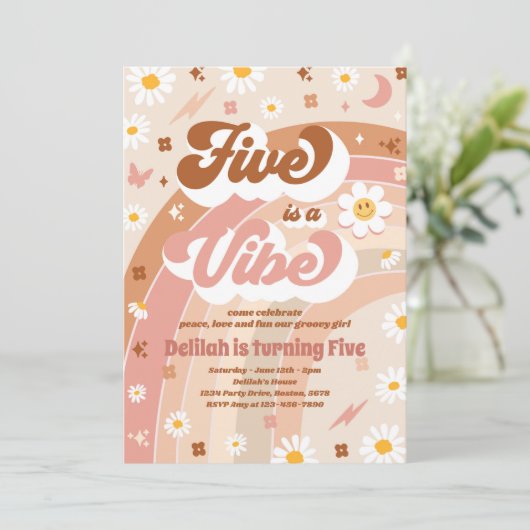 5はVibe Groovy Hippie Rainbow 5誕生日 招待状 (スタンド正面)