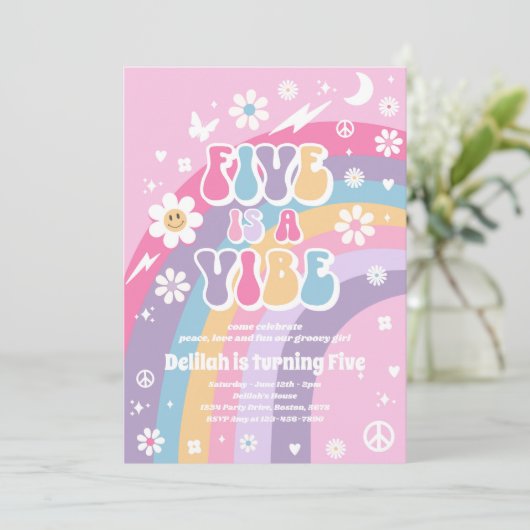 5はVibe Groovy Hippie Rainbow 5誕生日 招待状 (スタンド正面)