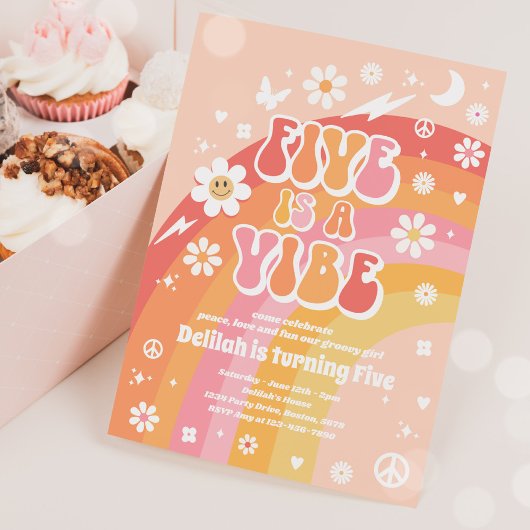 5はVibe Groovy Hippie Rainbow 5誕生日 招待状