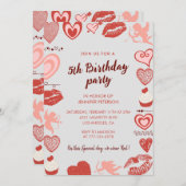 5エレガント歳の誕生日招待状グレイ赤いハート 招待状 (正面/裏面)