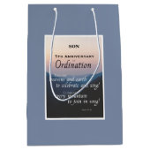 5カスタマイズ周年記念令 ミディアムペーパーバッグ (正面)