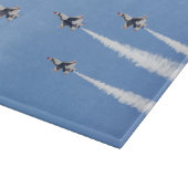 5カード形成を飛ばしているF-16雷鳥 カッティングボード (角)