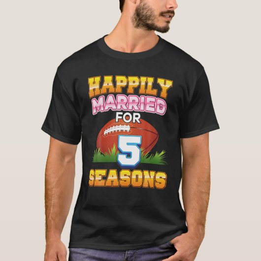 5サッカー結婚したシーズンズ年の幸せアニヴ Tシャツ (正面)