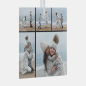 5フォトコラージュ私たちの初めてのクリスマス結婚のカップル ガラスオーナメント (正面右)