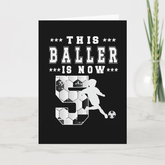 5人目の誕生日ギフトサッカー選手，5歳の男の子 カード (正面)