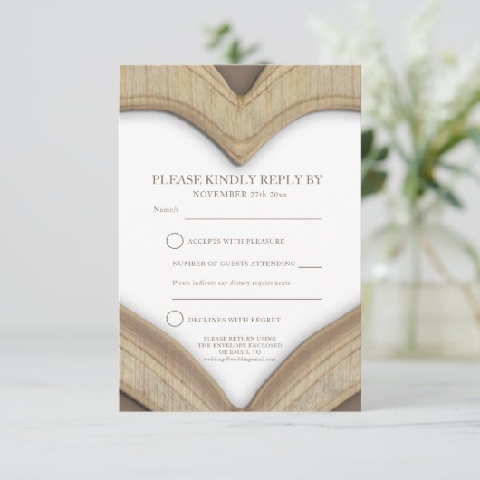 5周年木製結婚記念日 ハート返信カード 出欠カード (スタンド正面)