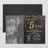 5周年結婚記念日の黒板 ゴールドとブラック 招待状 (正面/裏面)