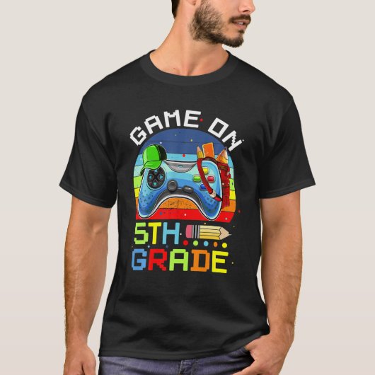 5年生おもしろい新学期ビデオゲーム Tシャツ (正面)