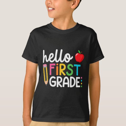 5年生のハローファーストの日に戻る学校 Tシャツ (正面)