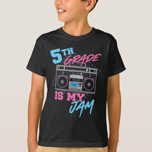 5年生Is My Jam - 80sヴィンテージボックス先生 Tシャツ (正面)