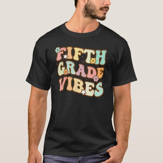 5年生Vibes 5年生チームレトロ1日目 Tシャツ (正面)