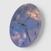 5時どこか夢見るような雲 ラージ壁時計 (傾斜)
