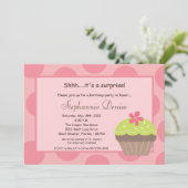 5時間365日水玉模様カップケーキ誕生日パーティーの招待状 招待状 (スタンド正面)