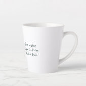 5月の誕生花の名入れフラワー カフェラテマグ (右)