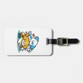 5月転がにハッピーアップのように – かわいい春犬 ラゲッジタグ (正面横)