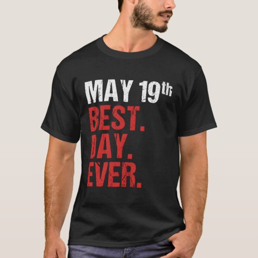5月19日May Anniversary Berty Py 結婚's Tシャツ (正面)