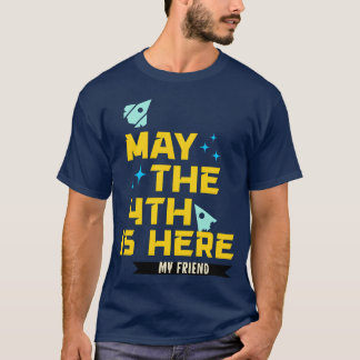 5月4日ここに私の友人の女の子 Tシャツ