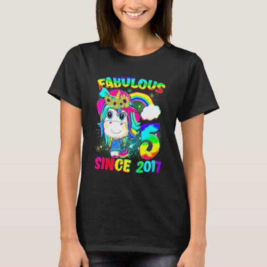5歳のユニコーン 5歳の誕生日 ユニコーンガール 誕生から Tシャツ (正面)