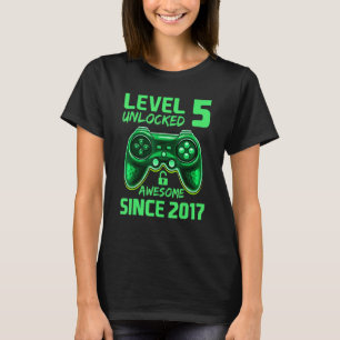 5歳の少年レベル5ロック解除素晴らし2017 5th B Tシャツ