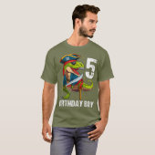5歳の恐竜の海賊5誕生日少年 Tシャツ (正面フル)