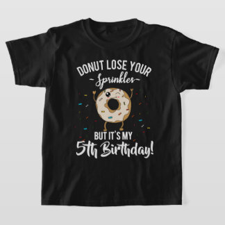 5歳の誕生日おめでとう ドーナツ 少年 男子 子供 かわいい Tシャツ