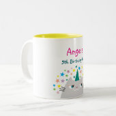5歳の誕生日おめでとう 名前入りコーヒーマグギフト ツートーンマグカップ (正面左)