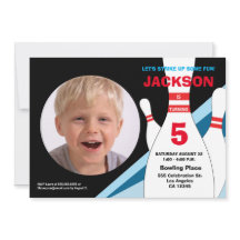 5歳の誕生日の写真ボーリングパーティー青赤