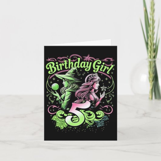 5歳の誕生日を迎える女の子の魔法使い ピンクとグリーン カード (正面)