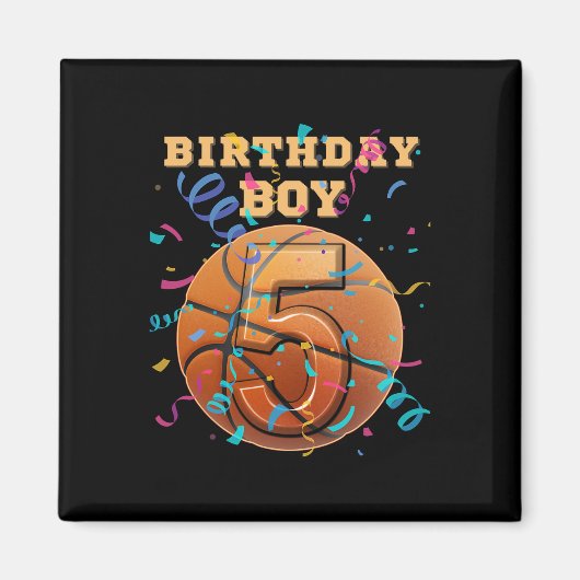 5歳の誕生日を迎える男の子、5歳児 スケル プレイヤー T マグネット (正面)