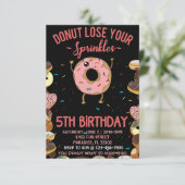 5歳の誕生日 ドーナツ スプリンクルを失わないで 5歳 招待状 (スタンド正面)