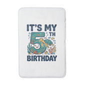 5歳の誕生日 海ガメ 水中ベクター デザイン_1 バスマット (正面縦)