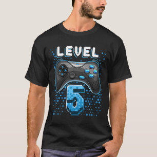 5歳誕生日ゲーマーギフト ボタンが5つあるビデオゲームコントローラー Tシャツ