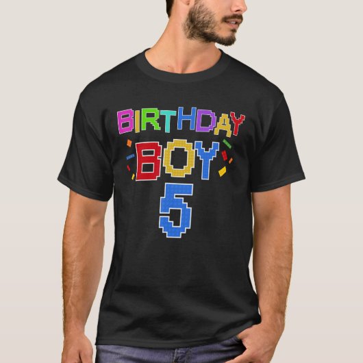 5歳誕生日少年ブロック建物ビルダF Tシャツ (正面)