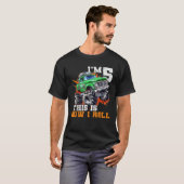 5歳5誕生日モンスタートラックカーのテーマf tシャツ (正面フル)
