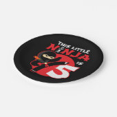 5番目の誕生日5歳の子供のパーティーリトル忍者5 ペーパープレート (アングル)