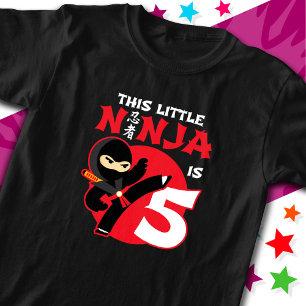 5番目の誕生日5歳の子供のパーティーリトル忍者5 Tシャツ